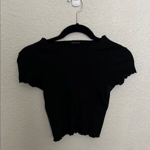 black brandy lettuce edge top